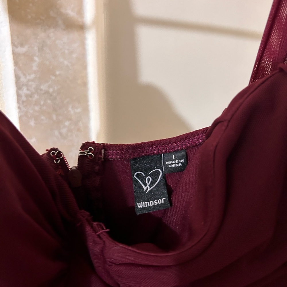 Windsor Ruched Wine Midi Dress - Picture 3 of 4